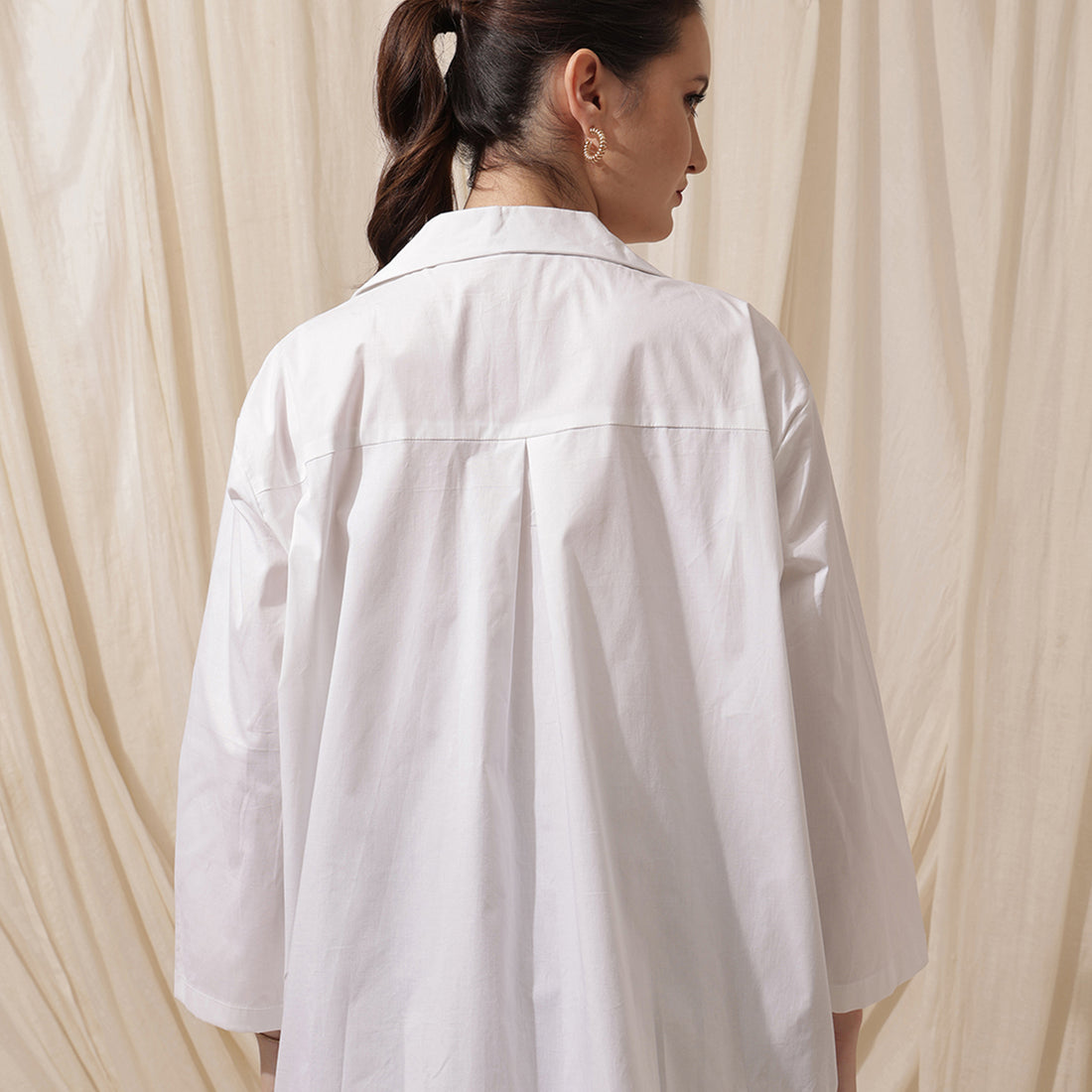 Titlie- Oversized White Hand-Painted Shirt